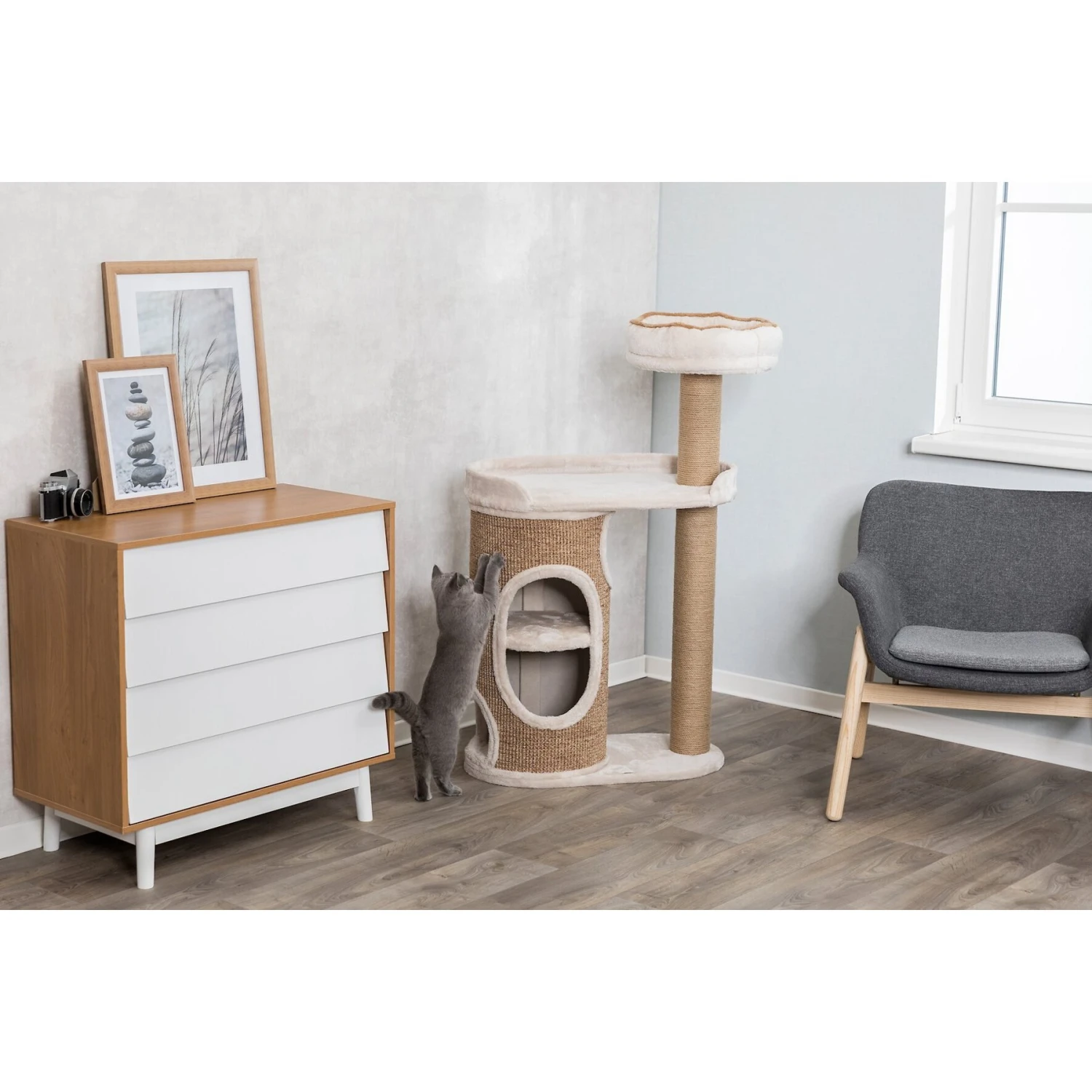 TRIXIE Falco Scratching Post Cat Condo 4 TRIXIE Falco Scratching Post Cat Condo - Image 4