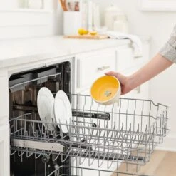 Disney Winnie The Pooh No-Skid Ceramic Cat Bowl 9 Disney Winnie The Pooh No-Skid Ceramic Cat Bowl -Mewhaus Shop 280658 PT6. AC SS1800 V1629987505