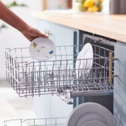 Pixar Finding Nemo Non-Skid Ceramic Cat Dish -Mewhaus Shop 291405 PT6. AC SS1800 V1633978345