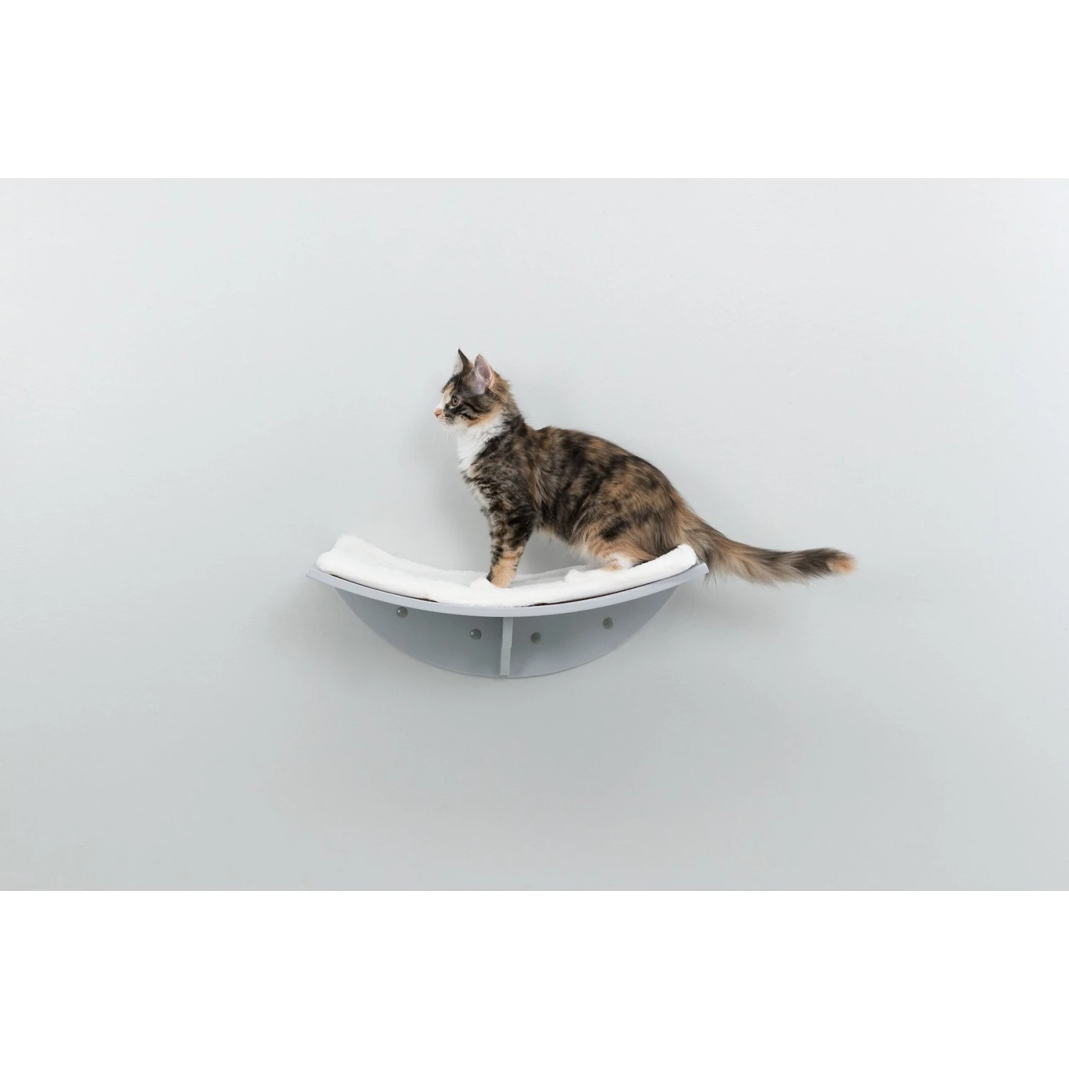 TRIXIE Lea Wall Mounted Cat Bed, X-Large 3 TRIXIE Lea Wall Mounted Cat Bed, X-Large - Image 3